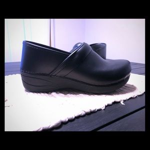 Women’s Danskos Clog